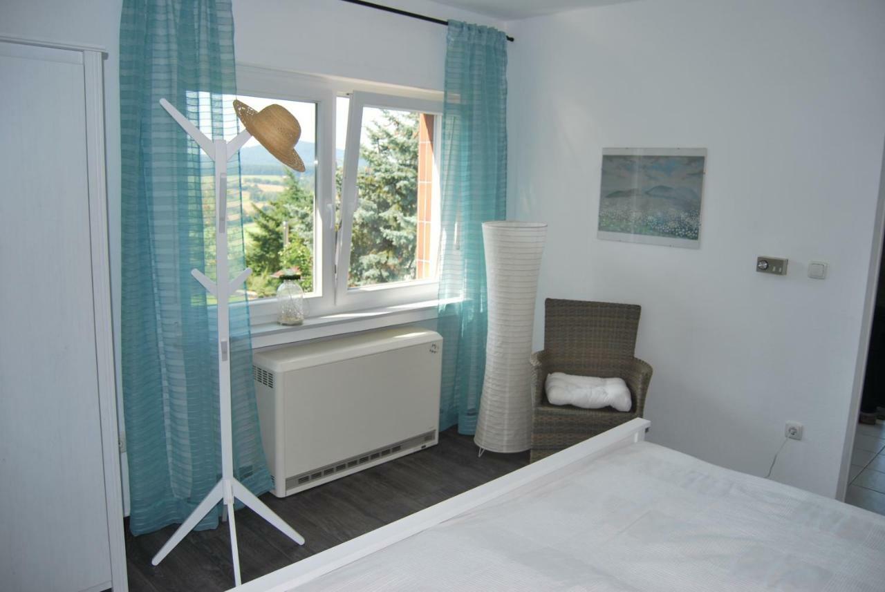 Talblick Gleiberg Apartamento Krofdorf-Gleiberg Exterior foto