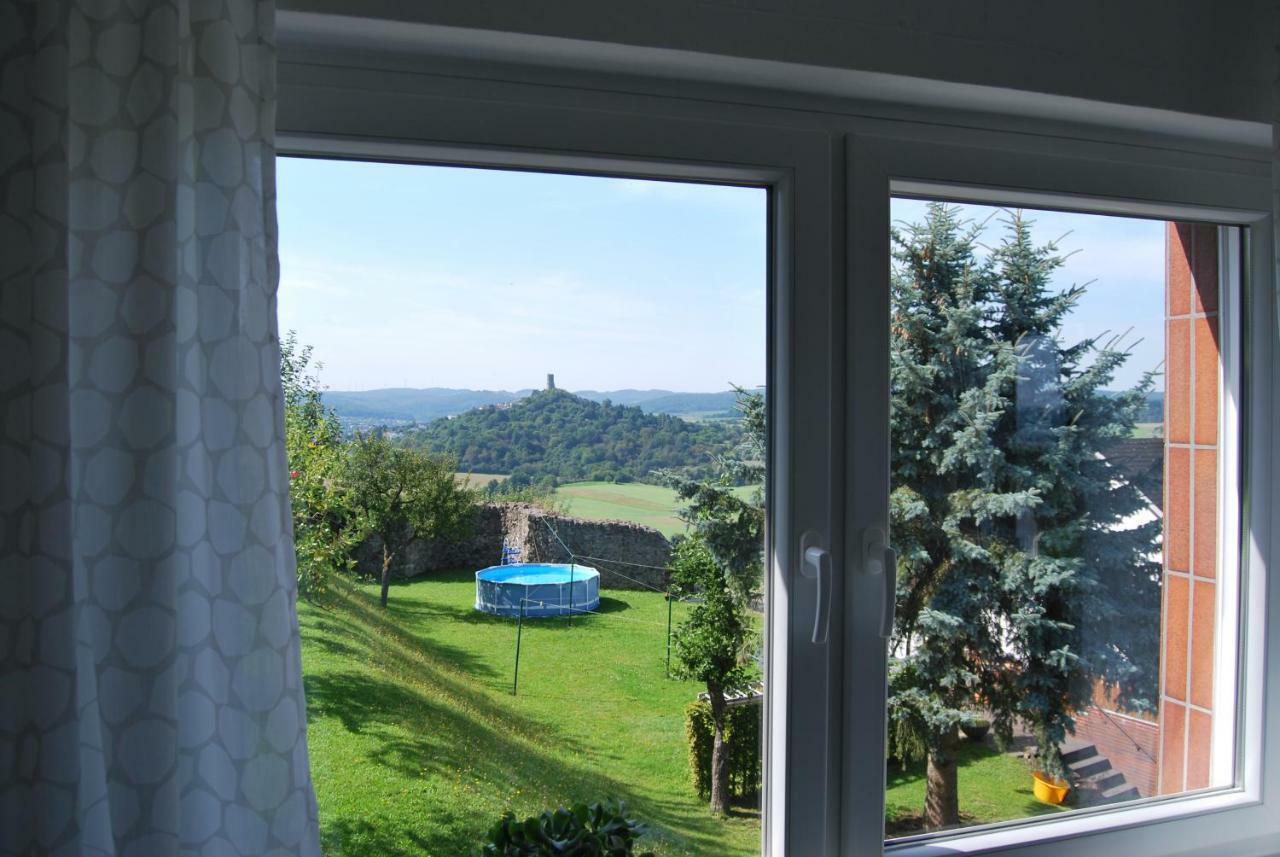 Talblick Gleiberg Apartamento Krofdorf-Gleiberg Exterior foto
