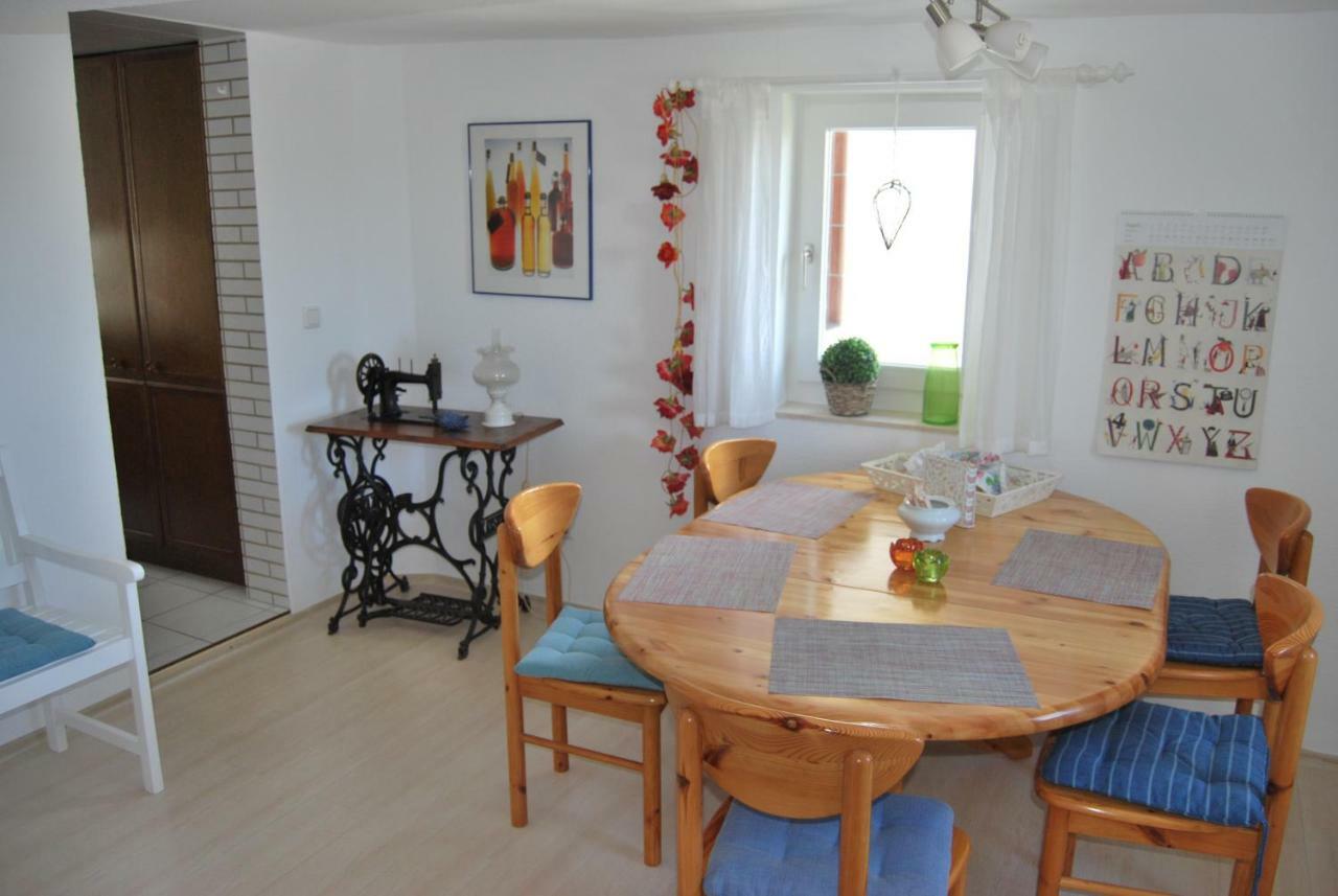 Talblick Gleiberg Apartamento Krofdorf-Gleiberg Exterior foto
